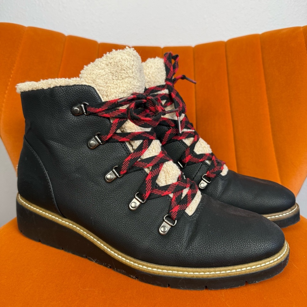 Dr. Scholl's So Cozy Boots